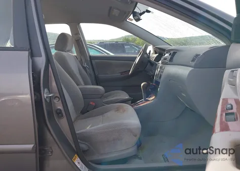 2004 Toyota Corolla Le из США, поврежденный, VIN 2T1BR38E84C200300